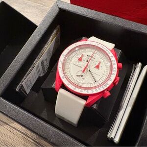 **NWT** Swatch X Omega MoonSwatch Mission To The Mars Watch